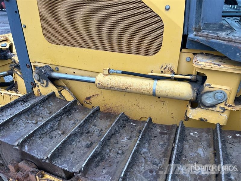 John Deere 450J LT Pásové dozéry