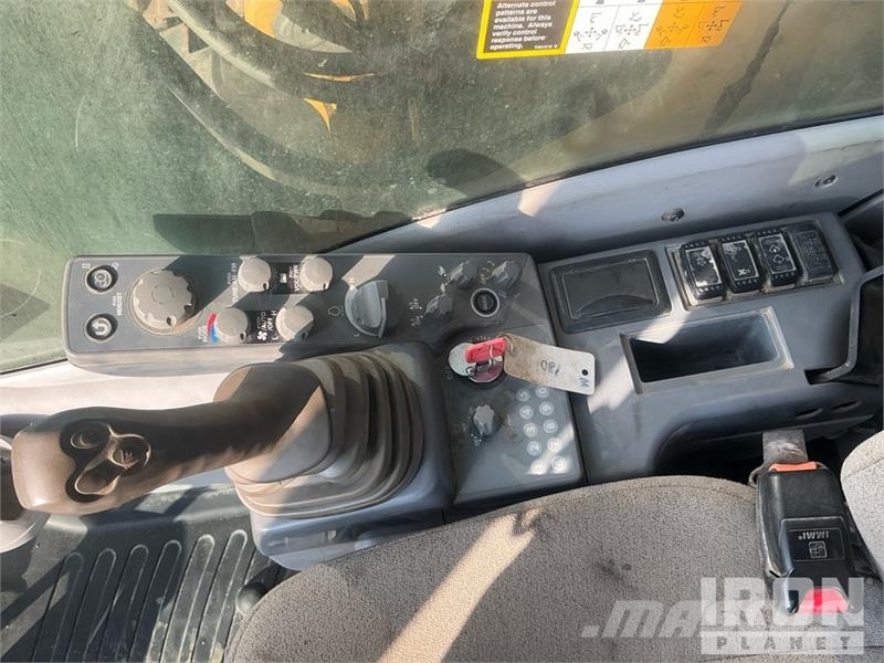 John Deere 470G LC Гусеничные экскаваторы