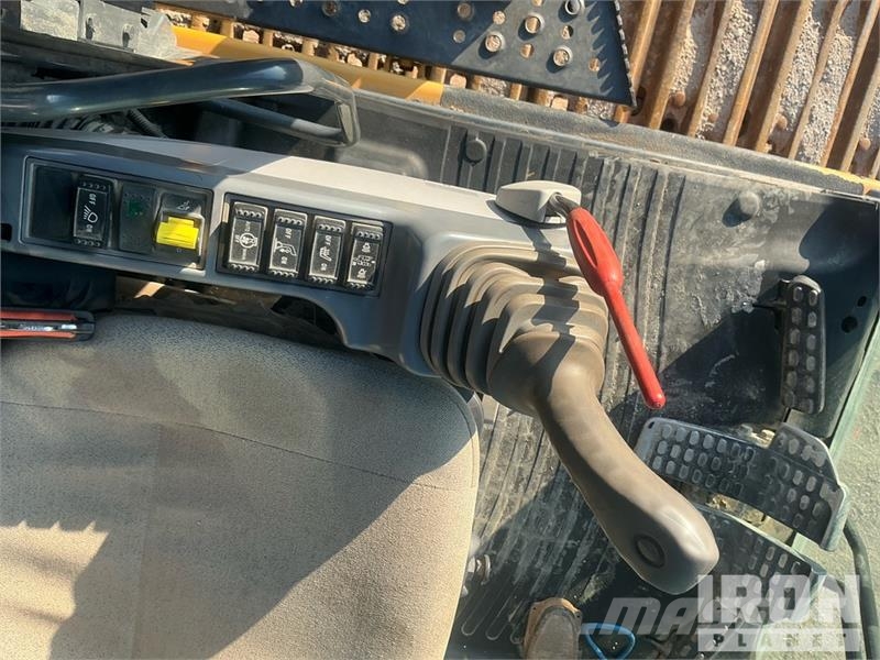 John Deere 470G LC Bandgrävare