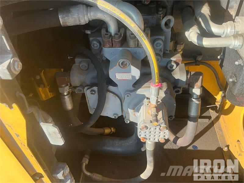 John Deere 470G LC Гусеничные экскаваторы