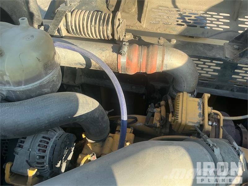 John Deere 470G LC Гусеничные экскаваторы