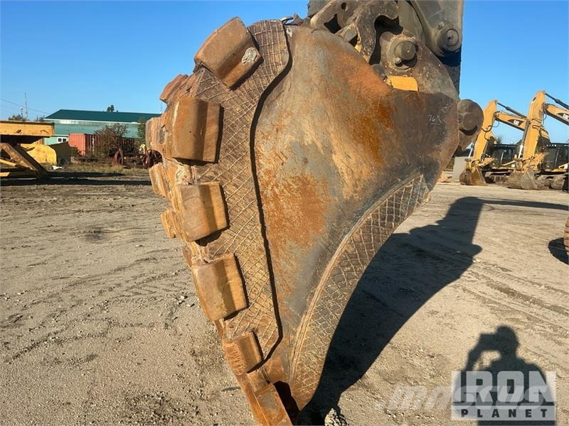 John Deere 470G LC Гусеничные экскаваторы
