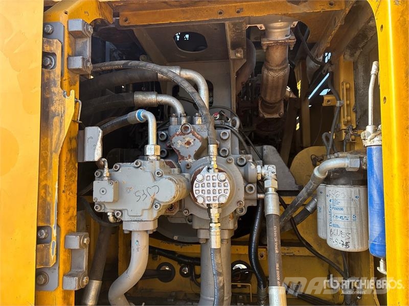 John Deere 470G Tracked Excavator Гусеничні екскаватори