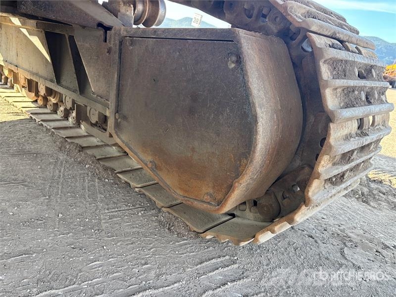 John Deere 470G Tracked Excavator Гусеничні екскаватори