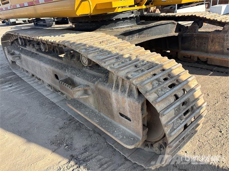 John Deere 470G Tracked Excavator Гусеничні екскаватори