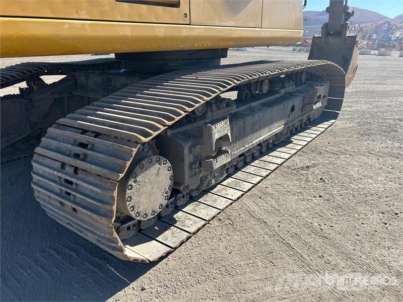 John Deere 470GLC Tracked Excavator Lánctalpas kotrók