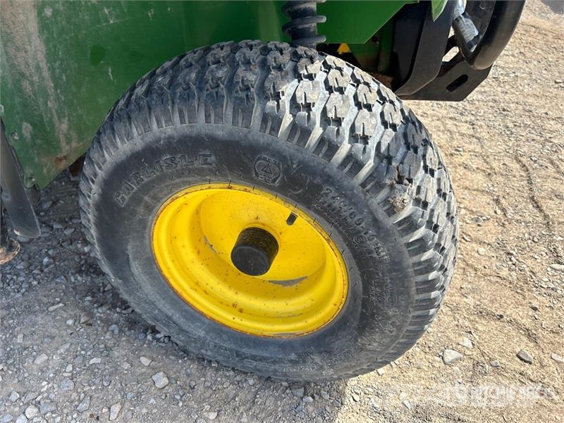 John Deere 4X2 TE Gator 4x2 Electric Utility Vehicle (Inopera Redskapsbärare