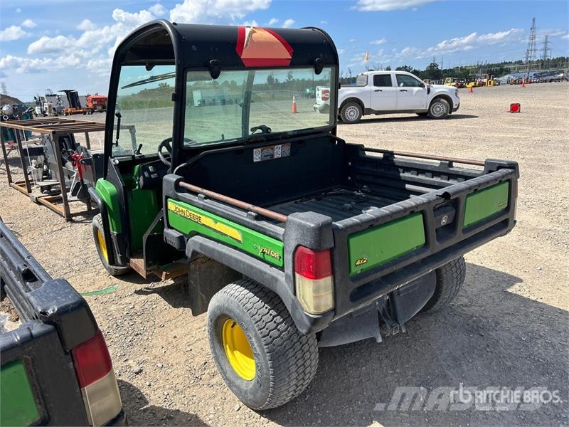 John Deere 4X2 TE Gator 4x2 Electric Utility Vehicle (Inopera Redskapsbärare