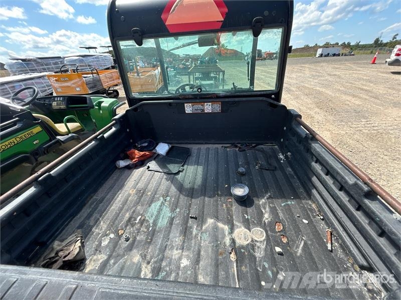 John Deere 4X2 TE Gator 4x2 Electric Utility Vehicle (Inopera Redskapsbärare