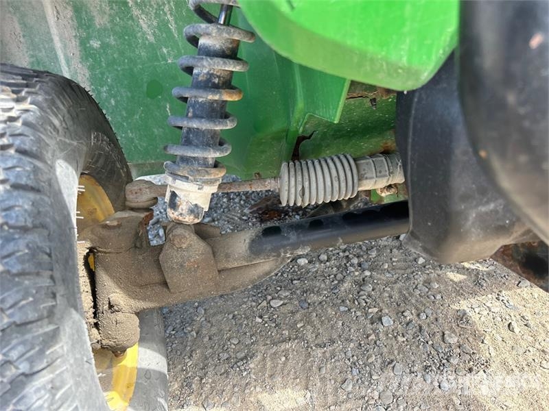 John Deere 4X2 TE Gator 4x2 Electric Utility Vehicle (Inopera Redskapsbärare