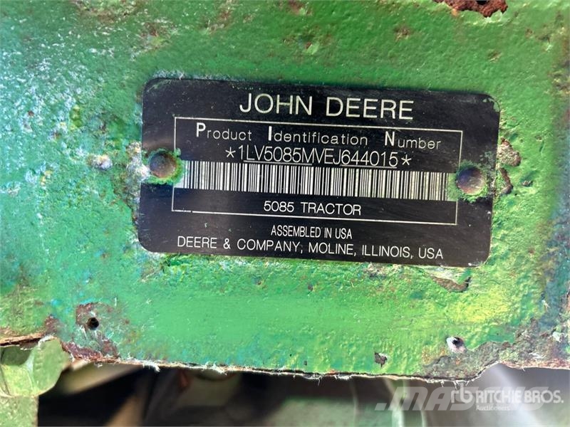 John Deere 5085M الجرارات
