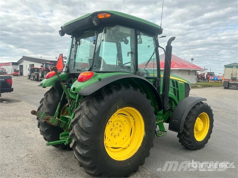 John Deere 5085M Traktorer