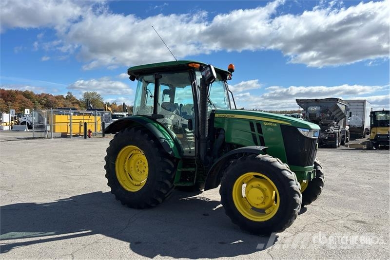 John Deere 5085M Traktorid