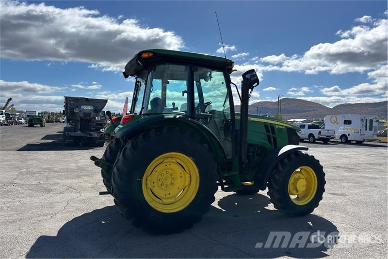 John Deere 5085M Traktorid