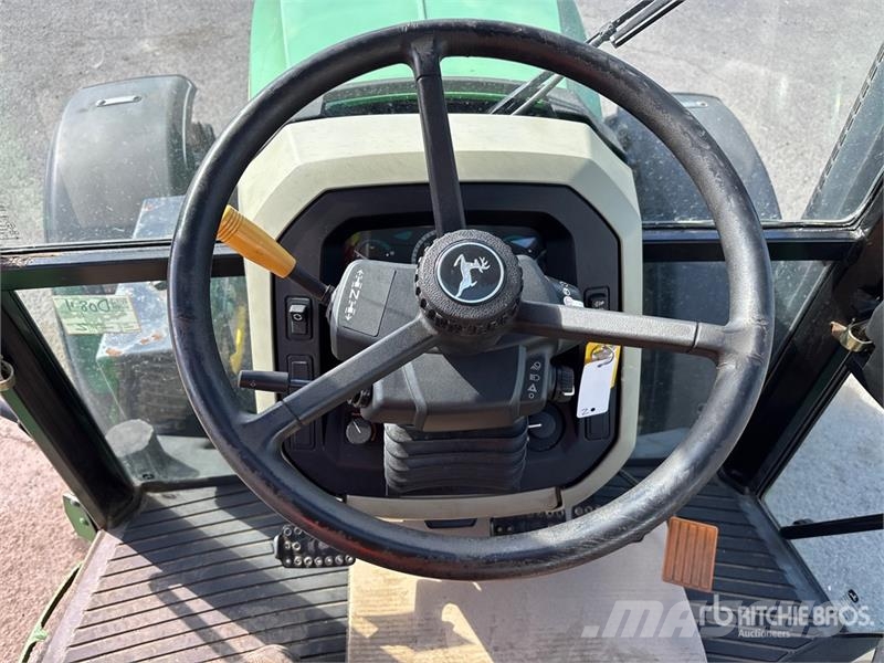 John Deere 5085M Traktorid