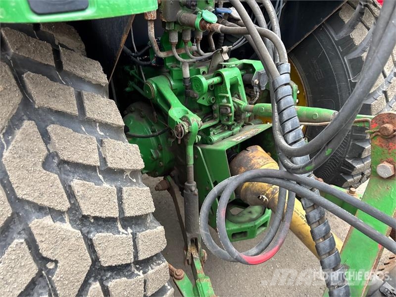 John Deere 5100E Traktoren