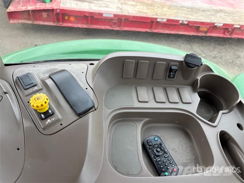 John Deere 5100E Traktoren