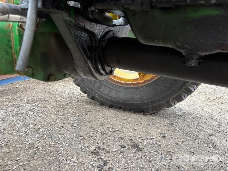 John Deere 5100E Traktoren