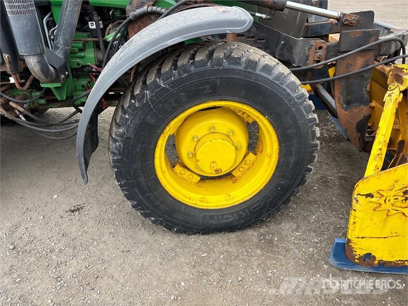 John Deere 5100E Traktoren