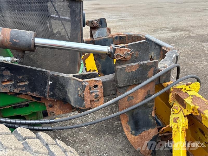 John Deere 5100E Traktoren