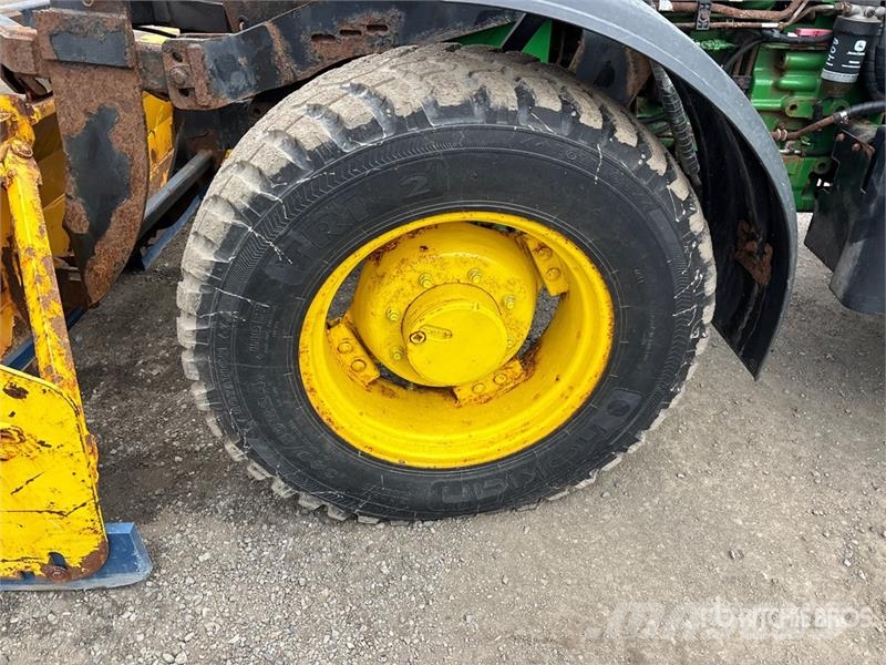 John Deere 5100E Traktoren