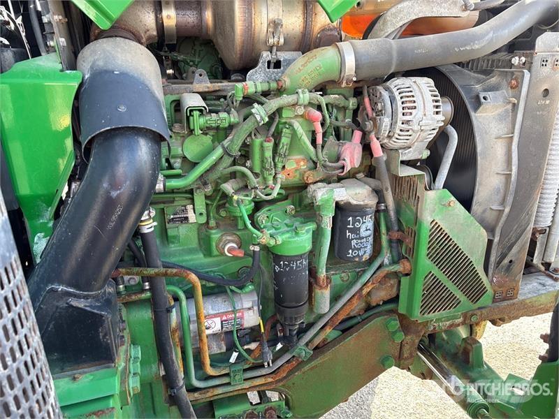 John Deere 5100M 4WD Tractor Traktoriai