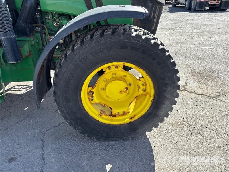 John Deere 5100M 4WD Tractor Traktoriai