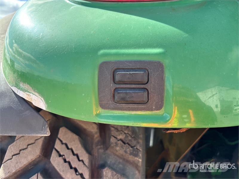 John Deere 5100M 4WD Tractor Traktoriai