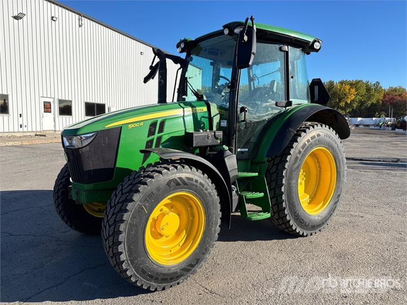 John Deere 5100R 4WD Tractor Traktoriai