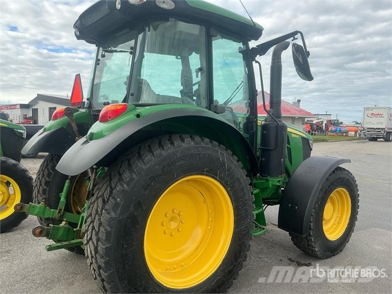 John Deere 5100R 4WD Tractor Traktorer