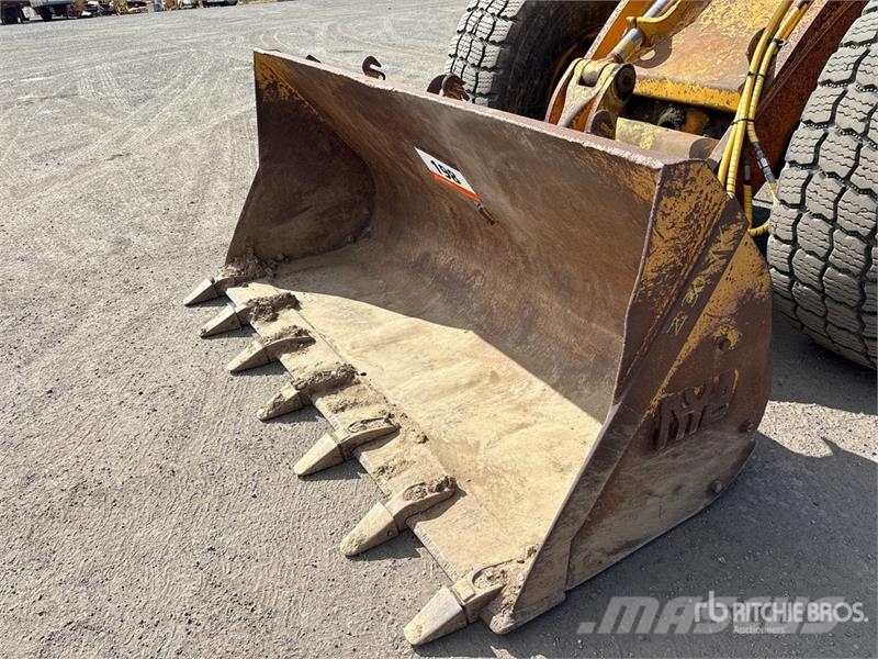 John Deere 544D Iekrāvēji uz riteņiem