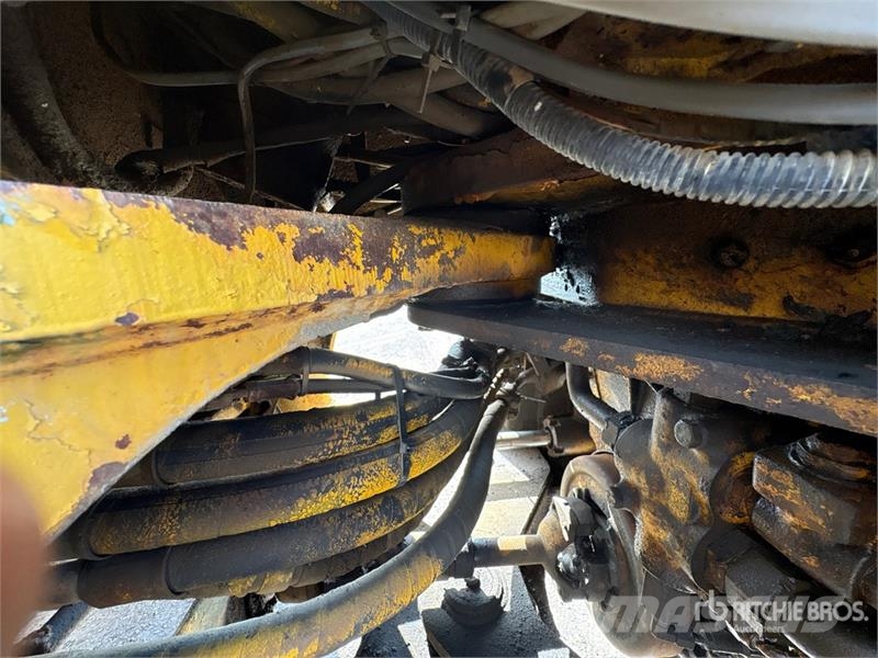 John Deere 544D Iekrāvēji uz riteņiem