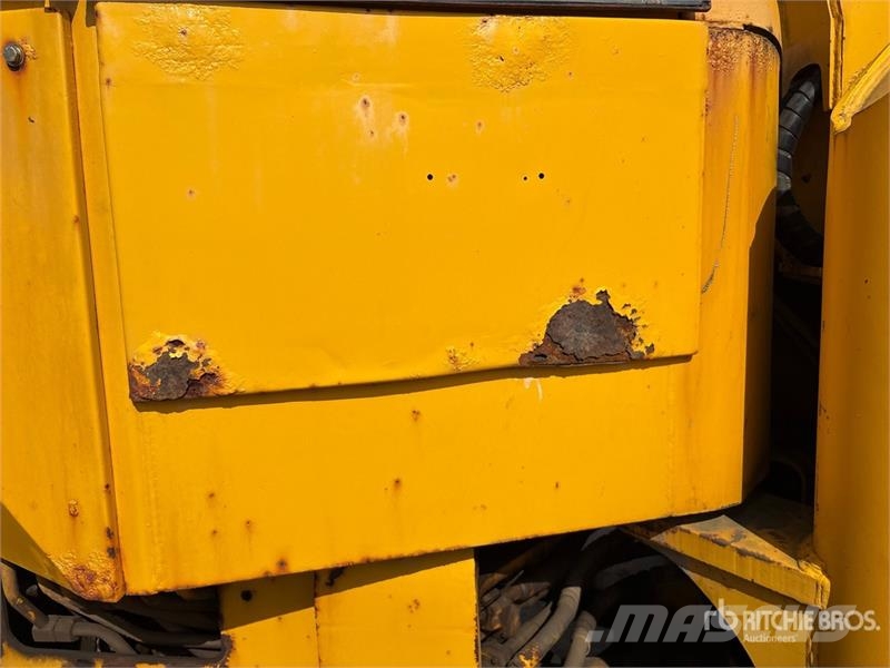 John Deere 544D Iekrāvēji uz riteņiem