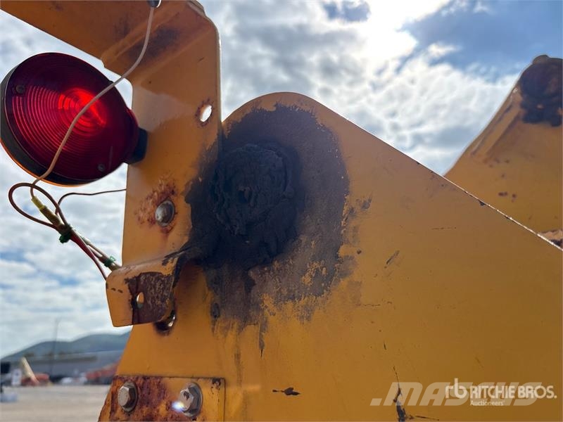 John Deere 544D Iekrāvēji uz riteņiem