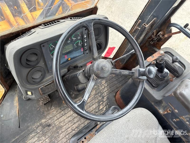 John Deere 544J Wheel Loader Фронтальні навантажувачі