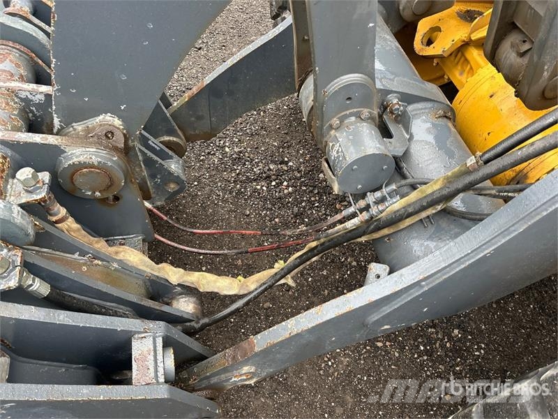 John Deere 544J Wheel Loader Фронтальные погрузчики