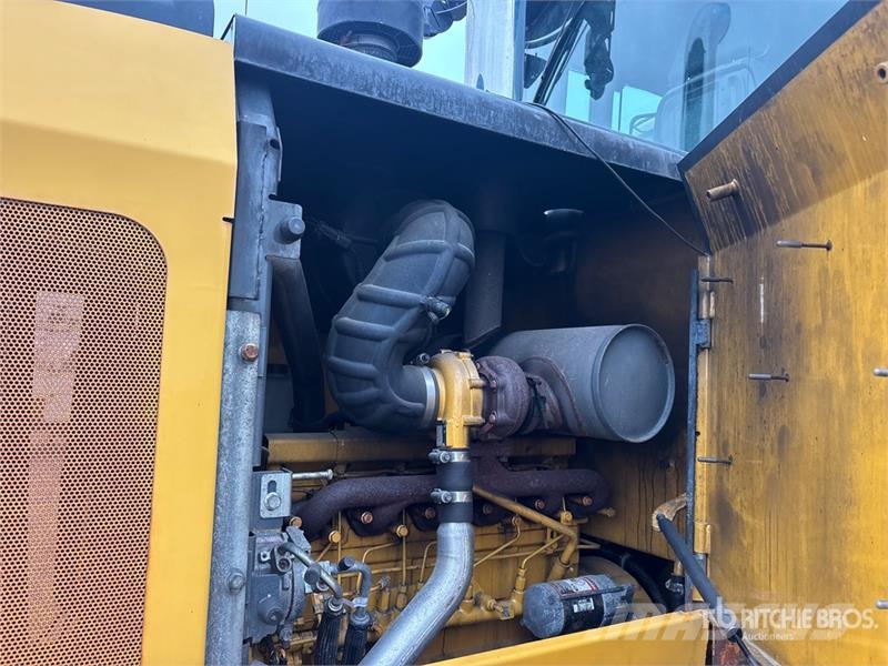 John Deere 544K Wheel Loader Kolesni nakladalci