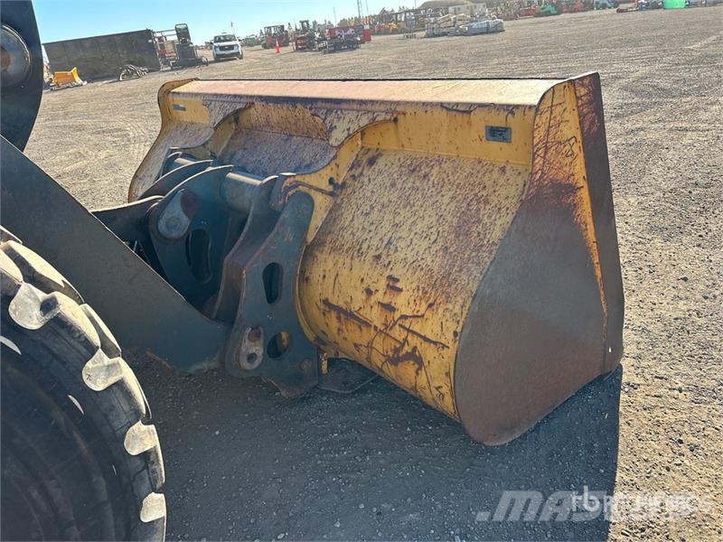 John Deere 544K Wheel Loader Gumikerekes homlokrakodók