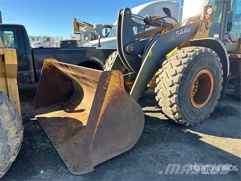 John Deere 544K Wheel Loader Gumikerekes homlokrakodók