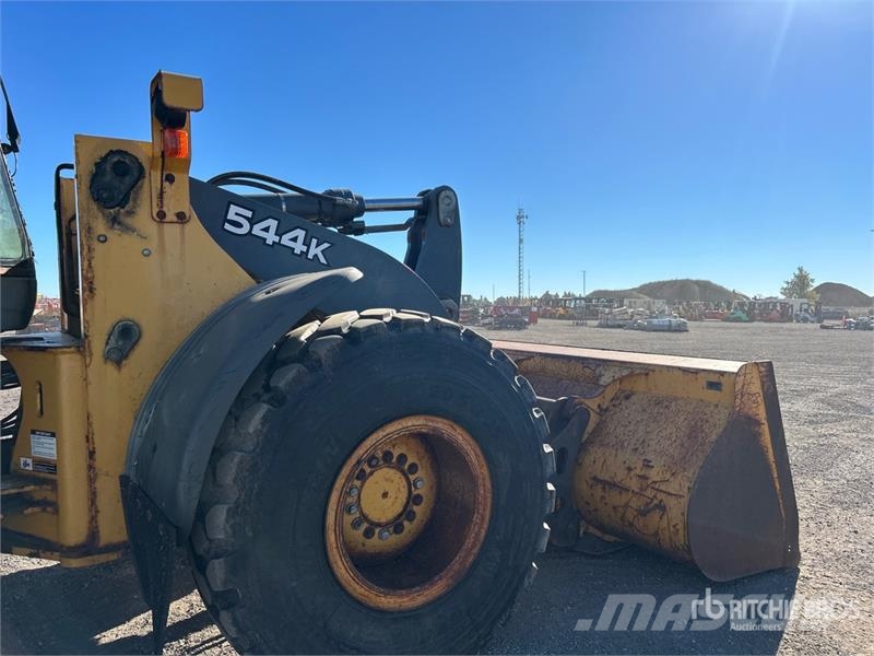 John Deere 544K Wheel Loader Gumikerekes homlokrakodók