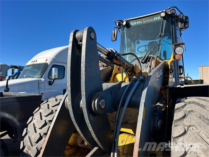 John Deere 544K Wheel Loader Gumikerekes homlokrakodók