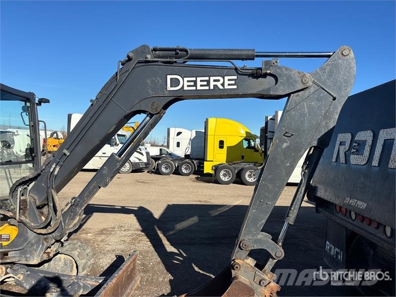 John Deere 60G Mini bagri <7t