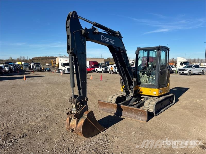 John Deere 60G Mini bagri <7t