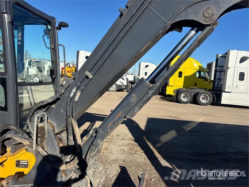 John Deere 60G Mini bagri <7t