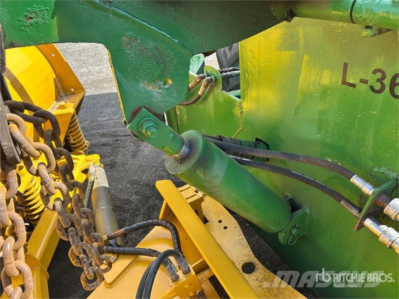 John Deere 6155M Tractoren