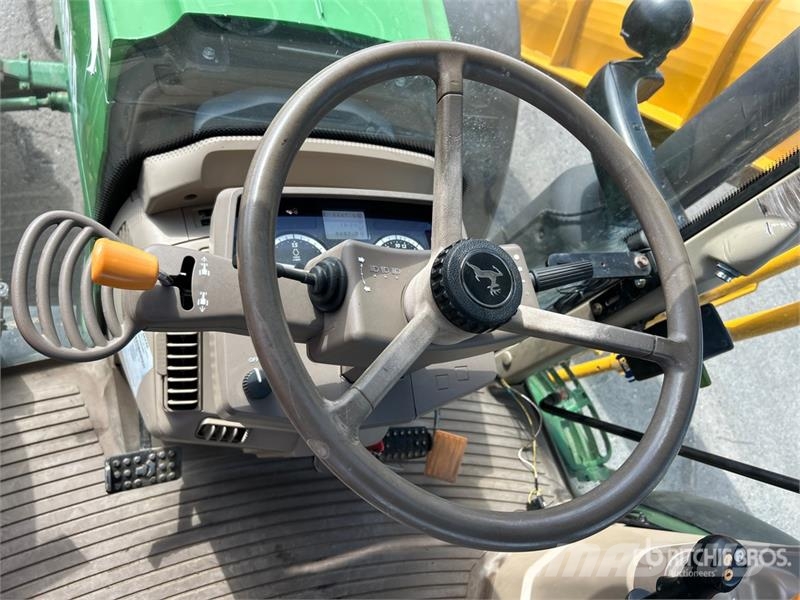 John Deere 6155M Tractoren