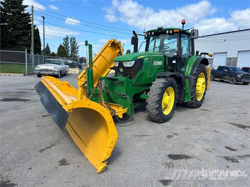 John Deere 6155M Tractoren