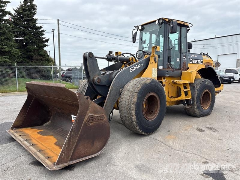 John Deere 624K Kolesni nakladalci