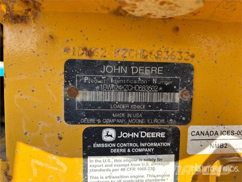 John Deere 624K Iekrāvēji uz riteņiem