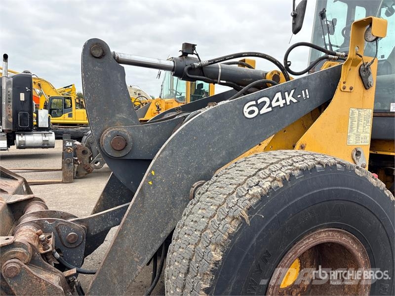 John Deere 624K Kolesni nakladalci
